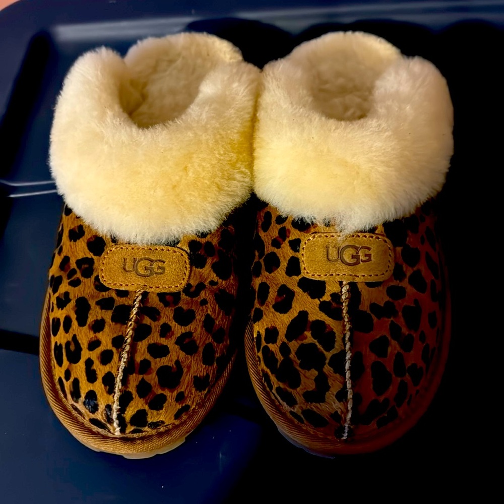 Women’s slippers